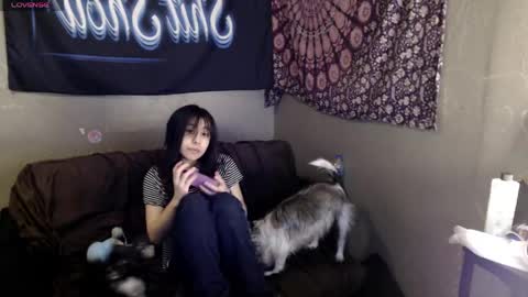 londonray online show from 04/12/26, 07:41