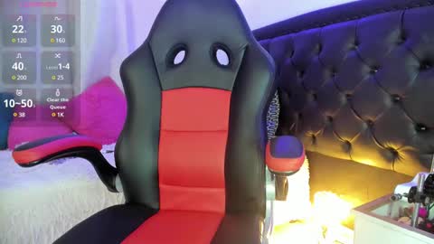 Jennifer  online show from 02/27/25, 08:20