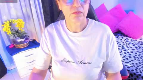 Jennifer  online show from 09/24/25, 07:06