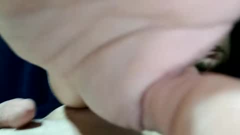 Snapshot of lonelybabydick4u chatting on 03/04/25, 03:22 JustYourAverageWhiteBoy online show from 03/04/25, 03:22