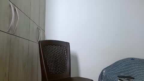 lonelydick2002 online show from 09/09/25, 11:21