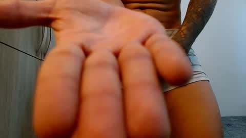 lonelydick2002 online show from 02/19/26, 08:16