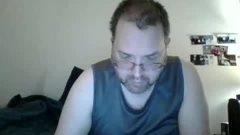 Lonely Man online show from 03/04/26, 10:10