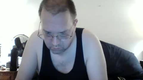 Lonely Man online show from 04/12/26, 09:58