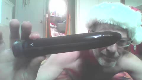 Snapshot of longbowrider555 chatting on 12/04/24, 04:49 Jeff online show from 12/04/24, 04:49