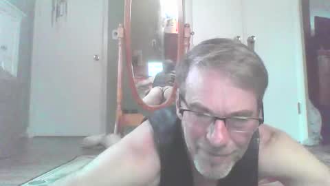 Snapshot of longbowrider555 chatting on 12/10/24, 04:06 Jeff online show from 12/10/24, 04:06