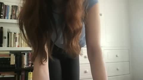 Snapshot of longlabiaslut chatting on 11/08/25, 11:43 longlabiaslut online show from 11/08/25, 11:43