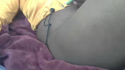 Snapshot of longlip30 chatting on 09/11/25, 10:26 Longlip30 online show from 09/11/25, 10:26