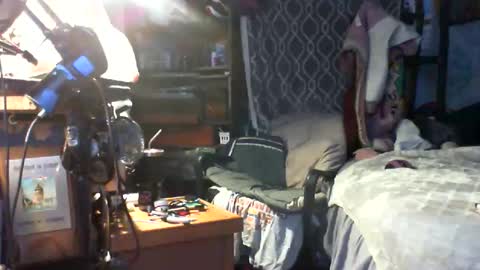 Snapshot of longloadedtx chatting on 10/25/25, 01:13 Mr. FogoDeChao online show from 10/25/25, 01:13