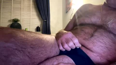 longshank09 online show from 02/09/25, 02:06