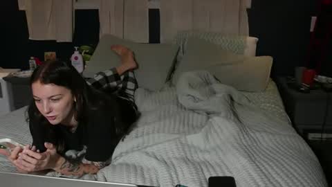 Snapshot of longtimerambler chatting on 12/03/25, 11:58 longtimerambler online show from 12/03/25, 11:58