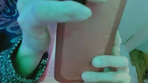 Londoncashmere69  online show from 12/06/24, 11:57