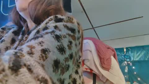 Londoncashmere69  online show from 01/31/25, 04:27