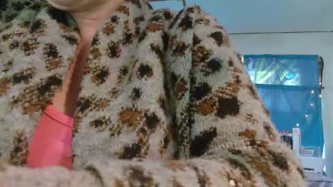 Londoncashmere69  online show from 02/02/25, 04:11