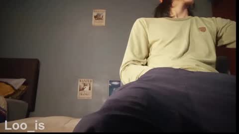 Snapshot of loo_is chatting on 02/27/25, 11:20 loo_is online show from 02/27/25, 11:20