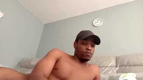 Snapshot of looch2023 chatting on 03/02/26, 09:05 SweetCandy online show from 03/02/26, 09:05