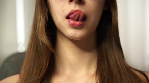 Hanna online show from 04/06/26, 07:09