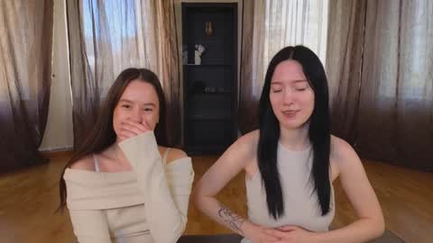  Adele Ellie and Lou   Sally Dana and Bonnie online show from 09/17/25, 05:09