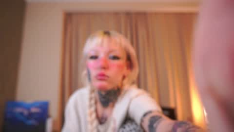  Adele Ellie and Lou   Sally Dana and Bonnie online show from 11/28/25, 02:20