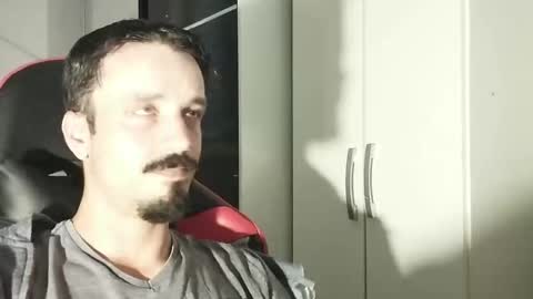 Snapshot of lookaz4010 chatting on 01/20/25, 12:18 Lucas online show from 01/20/25, 12:18