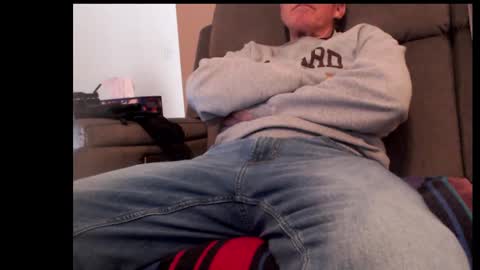 looking469 online show from 11/11/25, 05:57