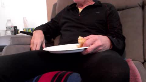 looking469 online show from 03/19/26, 04:44