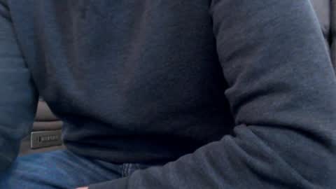 looking469 online show from 04/08/26, 04:51