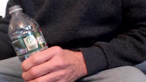 looking469 online show from 04/11/26, 01:26