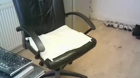 Lookingforx666 online show from 03/24/26, 02:38