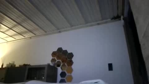 Snapshot of loonelyy chatting on 01/07/26, 08:00 loonelyy online show from 01/07/26, 08:00