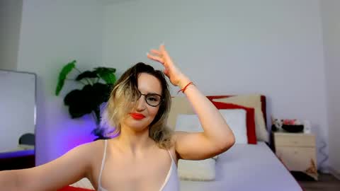  Annie online show from 04/17/26, 05:27