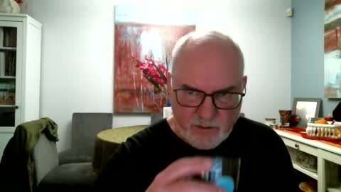 Snapshot of loop102 chatting on 02/24/26, 02:09 loop102 online show from 02/24/26, 02:09