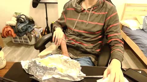 Peter and Ash online show from 10/20/25, 03:01