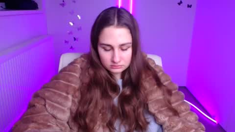 Snapshot of lora_kisses chatting on 02/06/26, 07:23 Lora online show from 02/06/26, 07:23