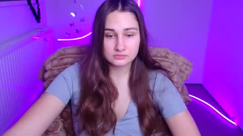 Snapshot of lora_kisses chatting on 02/07/26, 06:50 Lora online show from 02/07/26, 06:50