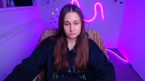 Snapshot of lora_kisses chatting on 02/19/26, 12:23 Lora online show from 02/19/26, 12:23