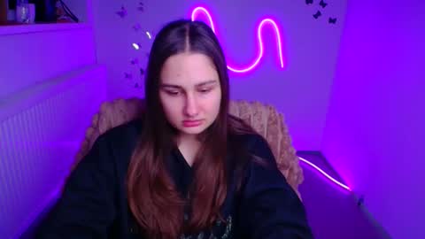 Snapshot of lora_kisses chatting on 02/20/26, 06:59 Lora online show from 02/20/26, 06:59