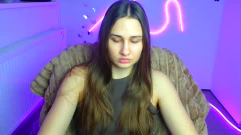 Snapshot of lora_kisses chatting on 03/01/26, 06:26 Lora online show from 03/01/26, 06:26