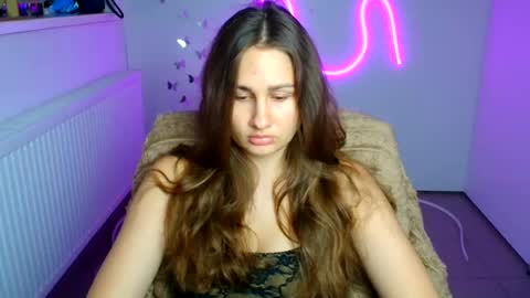 Snapshot of lora_kisses chatting on 07/07/26, 05:32 Lora online show from 07/07/26, 05:32