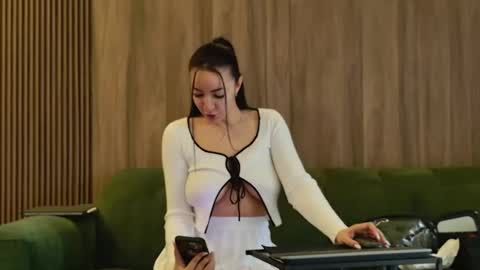Miss online show from 03/02/25, 07:43
