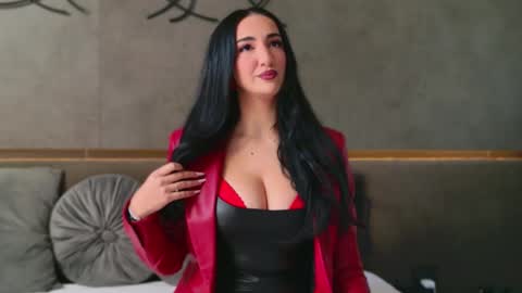 Miss online show from 11/06/25, 12:06