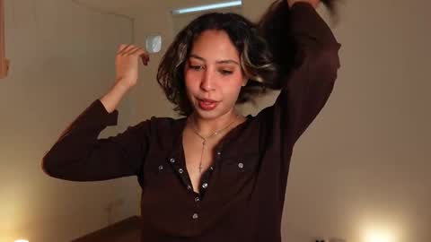 Deborah Daz online show from 12/15/25, 03:27