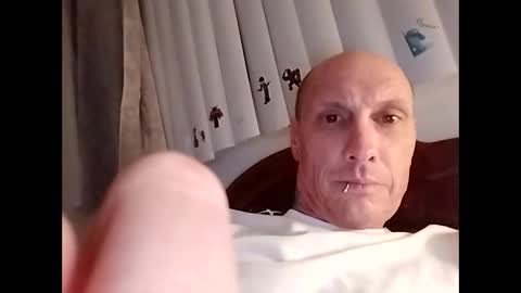 Lordhung79 online show from 12/16/25, 11:26