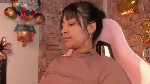 lore_rey online show from 04/20/26, 01:52