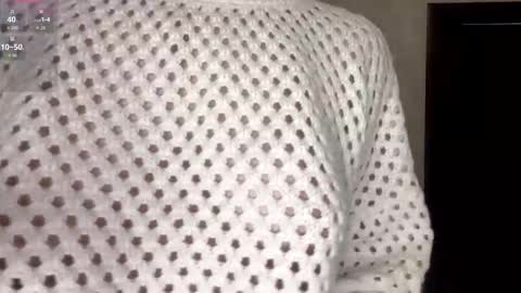 Snapshot of loreeluben chatting on 12/03/25, 02:15 Olivia online show from 12/03/25, 02:15