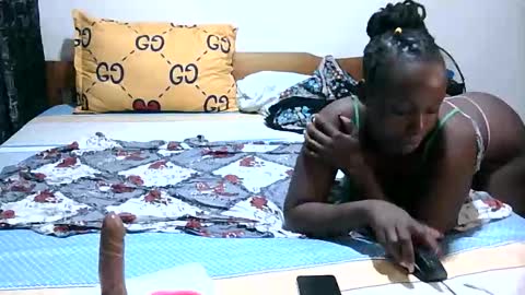 loreen online show from 11/17/25, 06:57