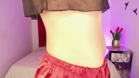 Snapshot of loreley_novoa chatting on 09/10/25, 06:35 LORELI online show from 09/10/25, 06:35