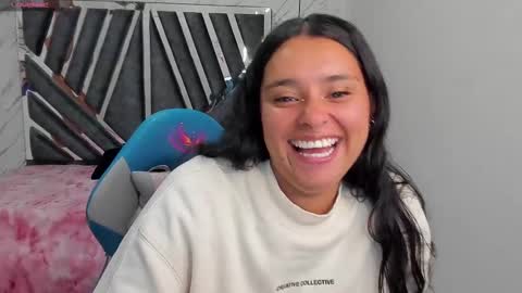 lorem_adams online show from 01/10/25, 11:22