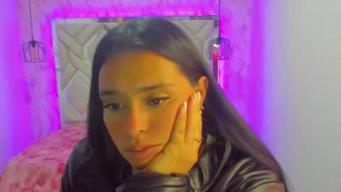 lorem_adams online show from 01/28/25, 11:17