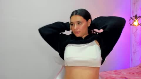 lorem_adams online show from 02/03/25, 02:34